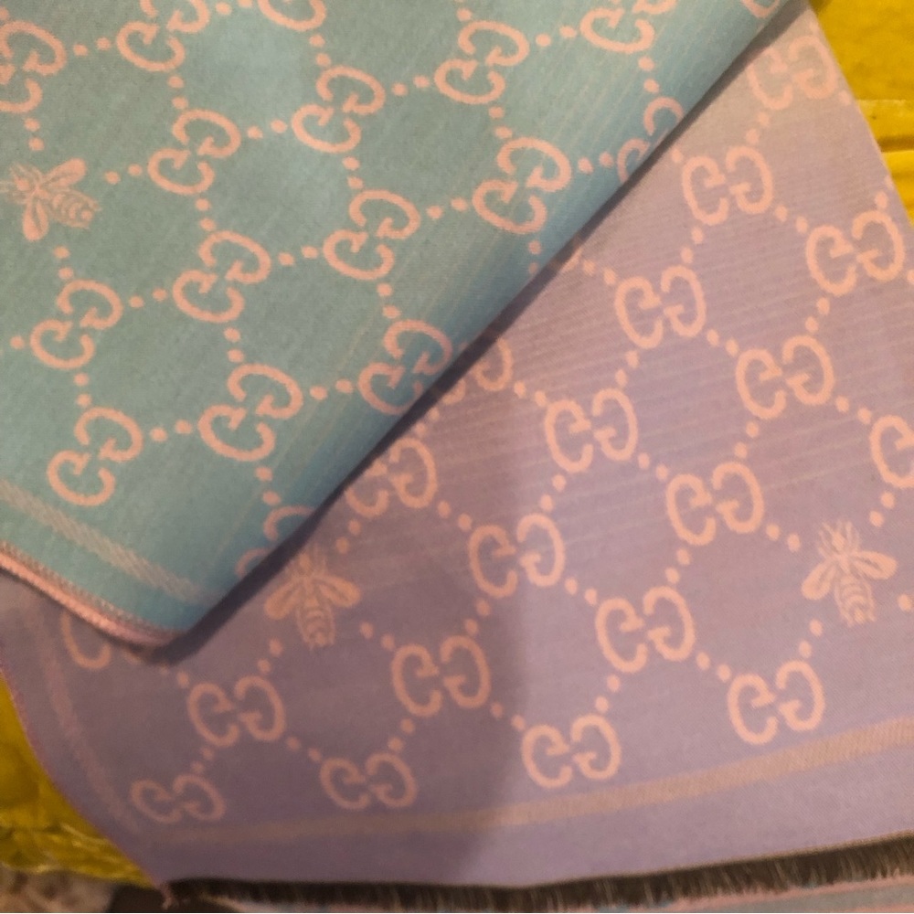 Large GUCCI ombré scarf/wrap